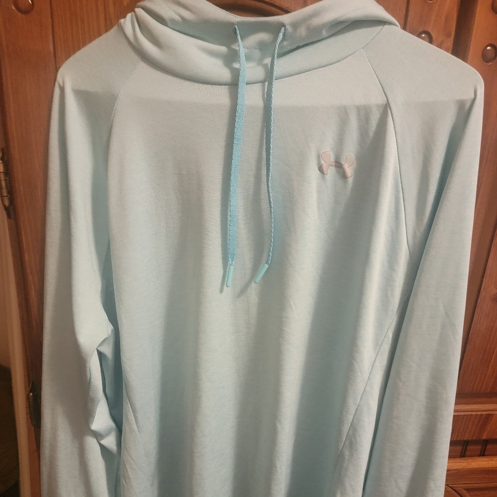 Under Armour long sleeve womens shirt